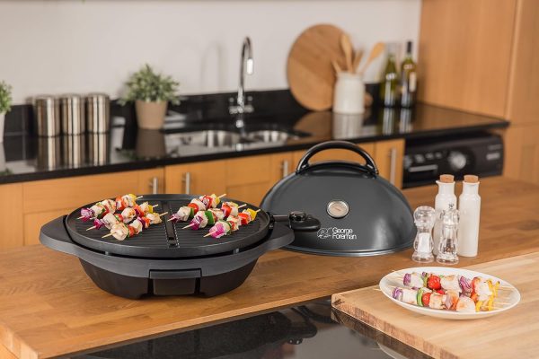 George Foreman Grill 2in1 Elektrogrill [Testsieger]: Standgrill & Tischgrill (Innen- & Außennutzung, Balkon & Küche, Ø44,5cm, Temperaturanzeige, Fettauffangschale, 2400W) Kugelgrill 22460-56, Schwarz 2