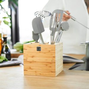 ZWILLING Pro Pfannenwender, Länge: 33 cm, Rostfreier Edelstahl und lebensmittelechtes Silikon, Ergnomisch geformter Griff, Silber 8
