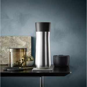 WMF Impulse Isolierbecher 350 ml, Thermobecher mit Automatikverschluss, 360°-Trinköffnung, Kaffeebecher to go hält Getränke 8h heiß/12h kalt, silber 10