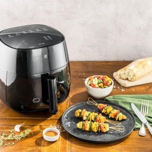 ZWILLING Air Fryer / Heißluftfritteuse, 4 L, 6 Programme, 1.400 Watt, Frittieren, Garen und Backen ohne Fett, inkl. Rezeptbuch, Schwarz 12